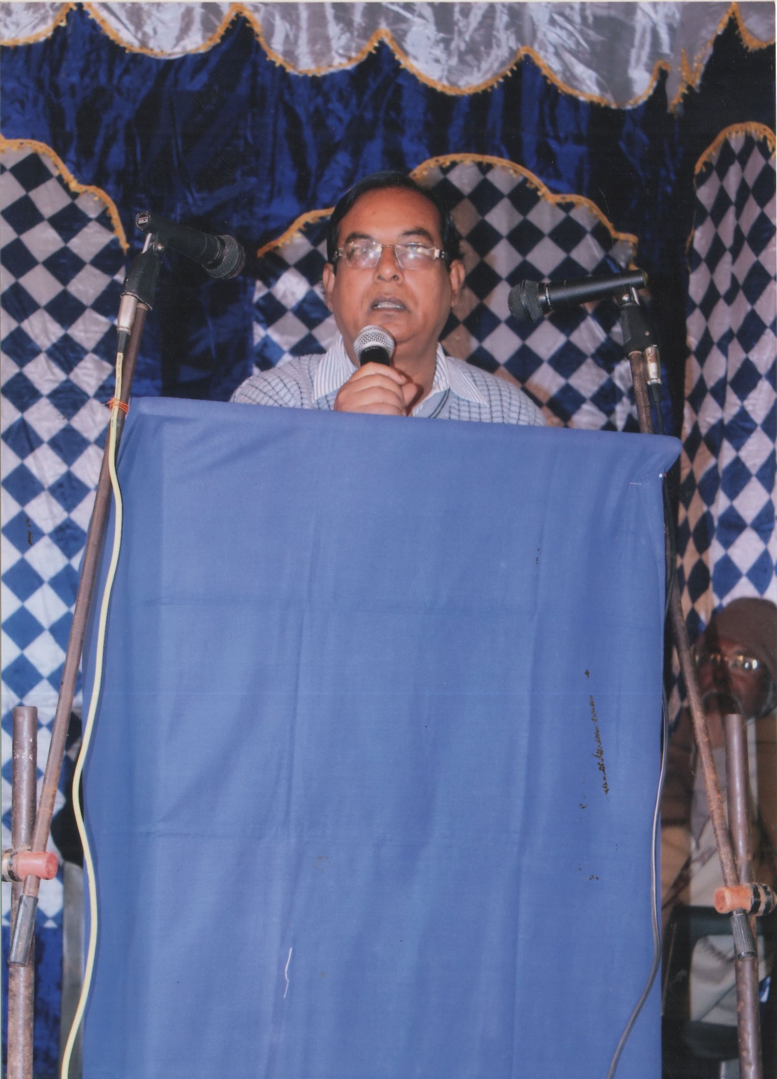Dr.Tushar Kant